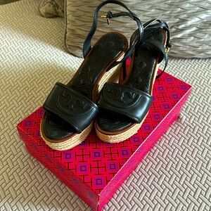 TORY BURCH ESPADRILLE ANKLE STRAP PLATFORM WEDGE NEW